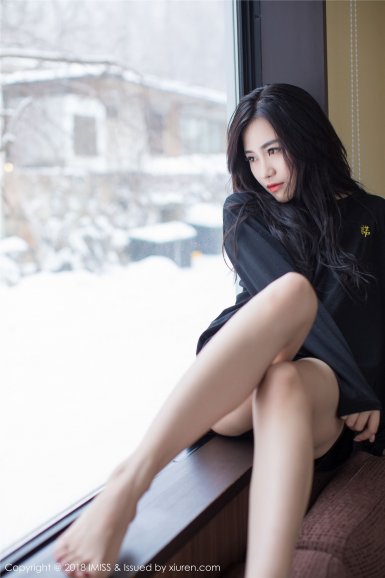 江南体育官网-曝埃梅里任命扎卡当队长 枪迷怒了:失误大王当领袖(图1) 江南体育官网